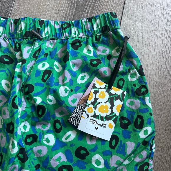 Diane Von Furstenberg Green Leopard Print Nylon Joggers - Picture 5 of 9